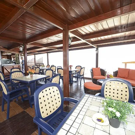 Gelso Bianco * Campofelice Di Roccella